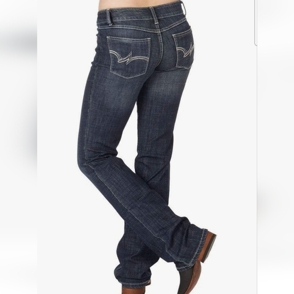 Wrangler Women's Mae Dark Wash Mid Rise Boot Cut Jeans - 5x30